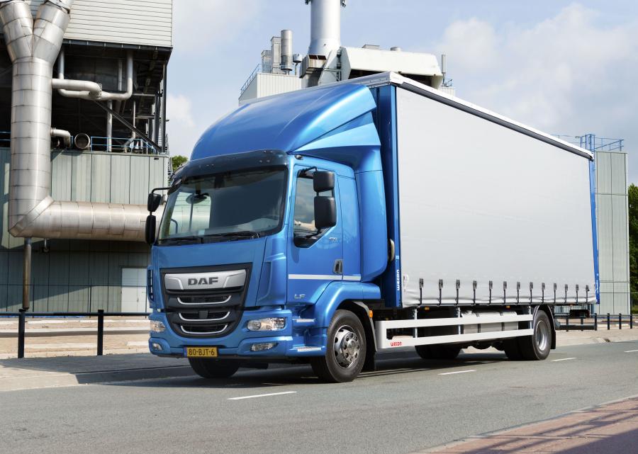  DAF LF 290 FA 4x2 Sleeper Cab 2017 года  (фото 2 из 5)